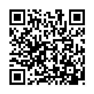 QR code — scan to download Squadd on your phone
